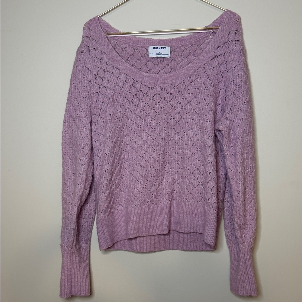 Old Navy Women's Lavender Scoop Neck Sweater